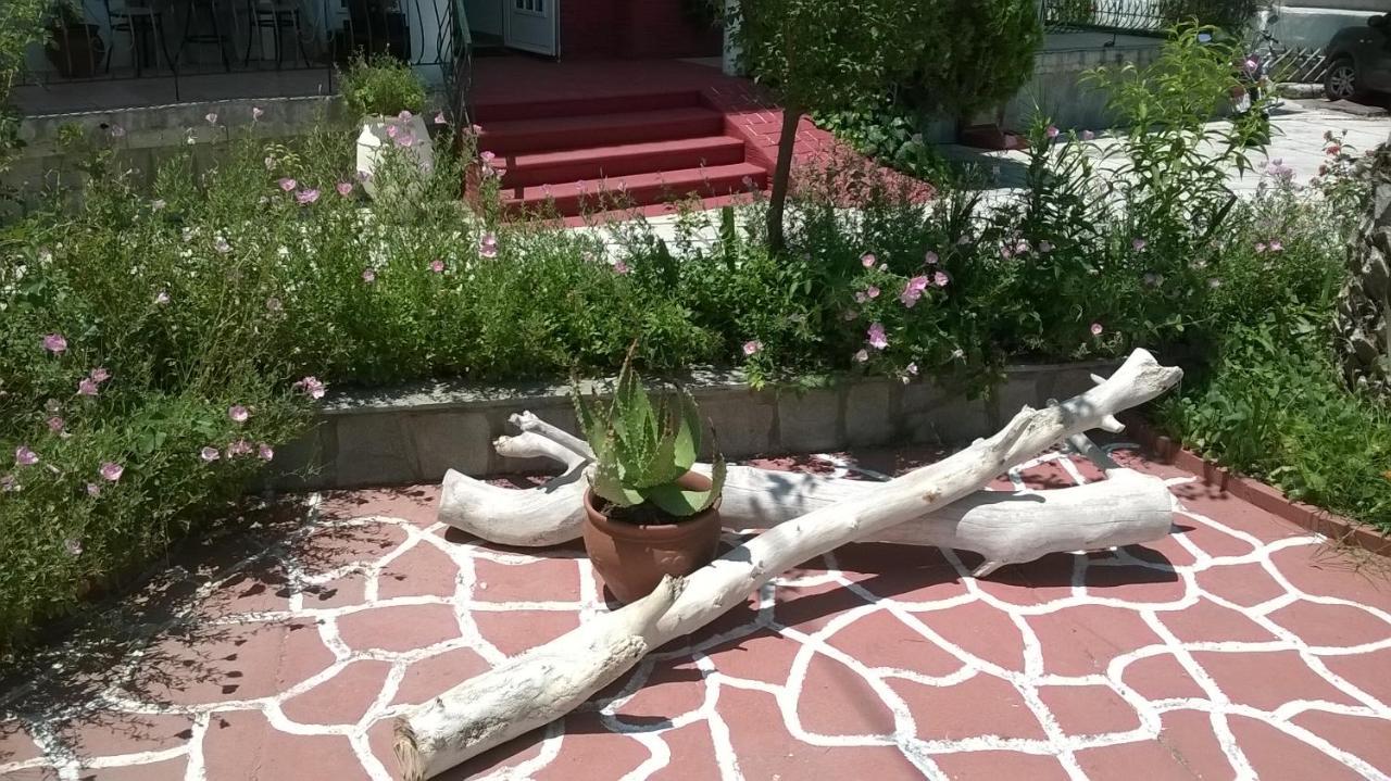 Aquarius Hotel Fourka Dış mekan fotoğraf
