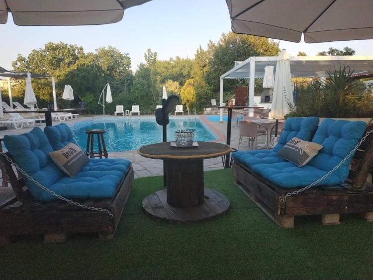 Aquarius Hotel Fourka Dış mekan fotoğraf