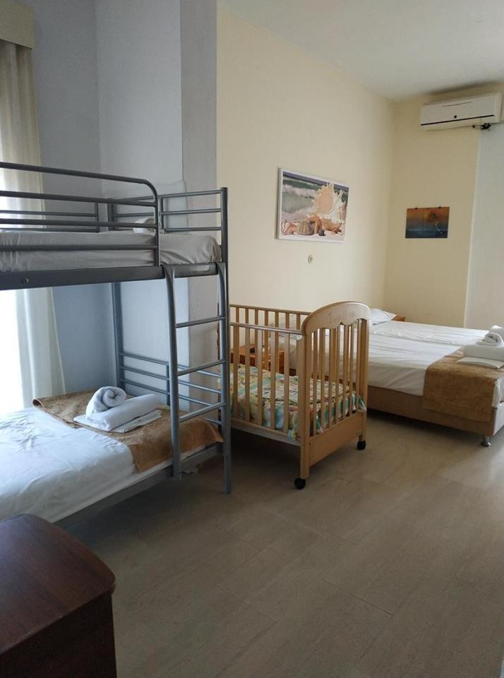 Aquarius Hotel Fourka Dış mekan fotoğraf