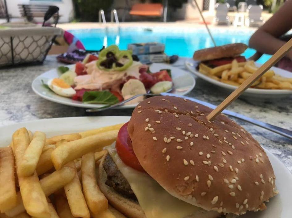 Aquarius Hotel Fourka Dış mekan fotoğraf