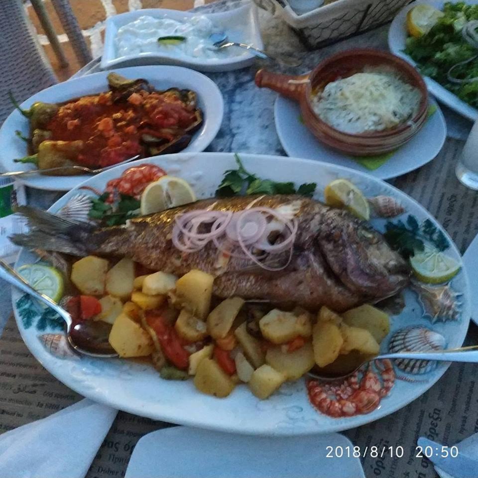 Aquarius Hotel Fourka Dış mekan fotoğraf
